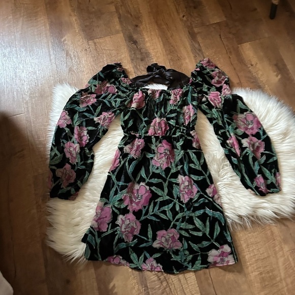 LULU’S Blissful Garden Black Floral Print Burnout Velvet Babydoll Dress - Picture 2 of 4